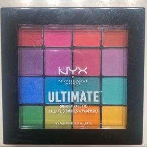 NYX Ultimate Eyeshadow Palette